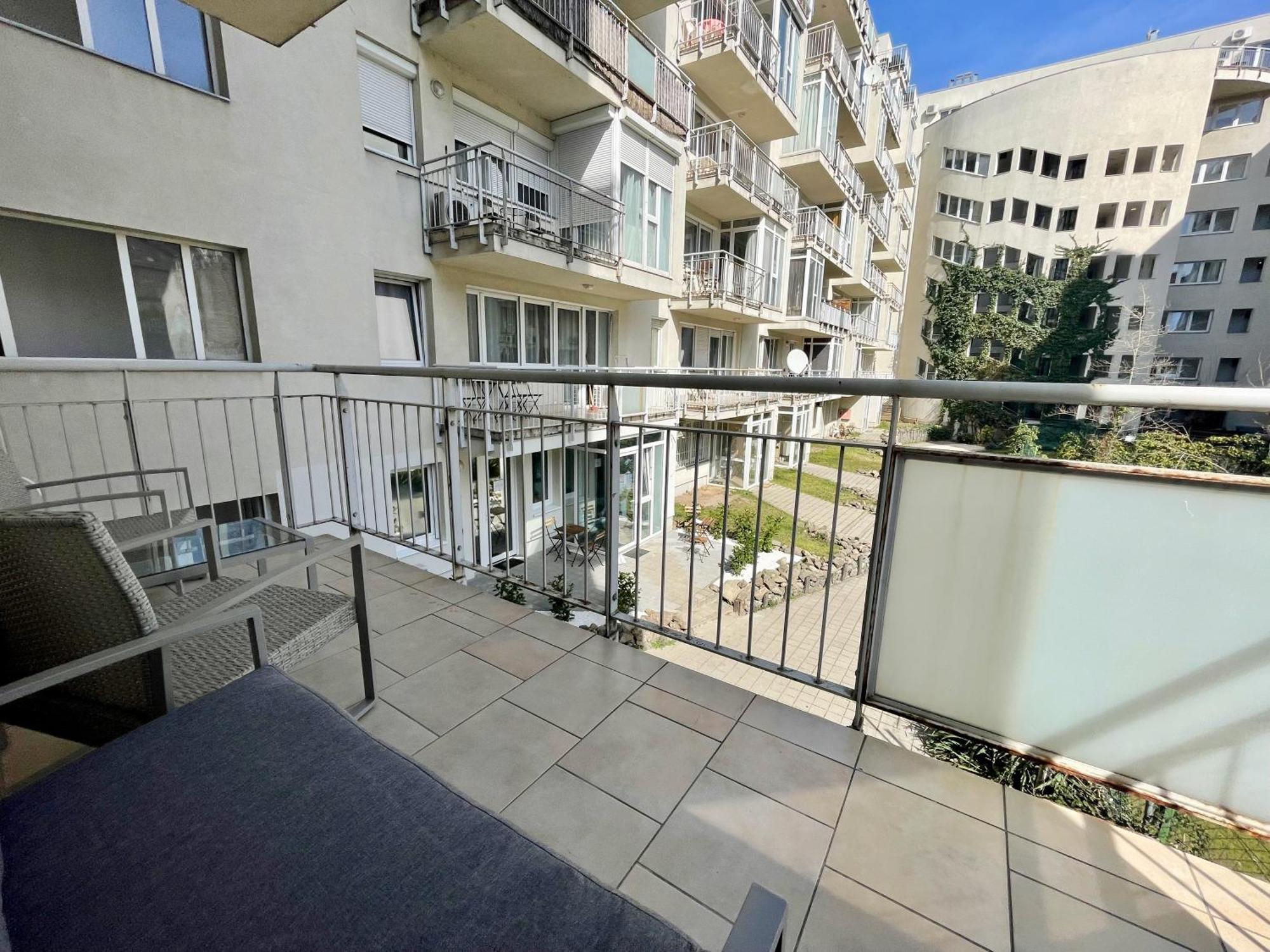#Klauzal11#Design Apartment #2Bdrm #Freeparking ブダペスト エクステリア 写真